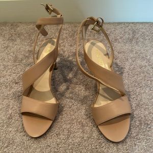 Women beige 3” strapy heel